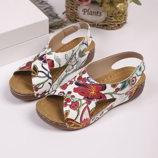 Damen modische Slingback-Sandalen mit stylishem Krokodil-Design und komfortablem Fußbett R&B