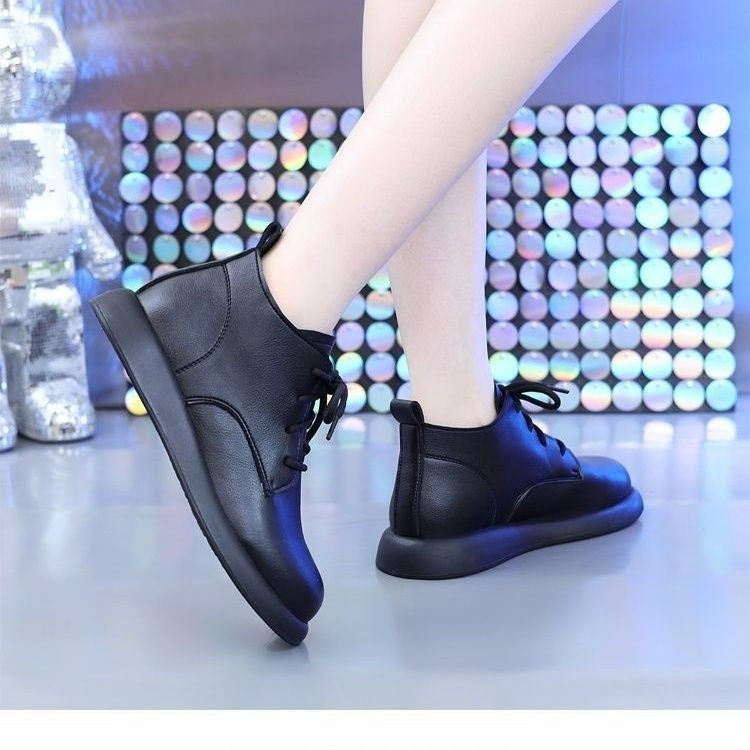Damen Bequeme Lederboots mit klassischem Design und robuster Sohle