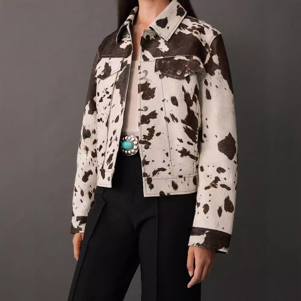 Damen Denim-Jacke im lässigen Cow-Print mit strukturierten Akzenten R&B