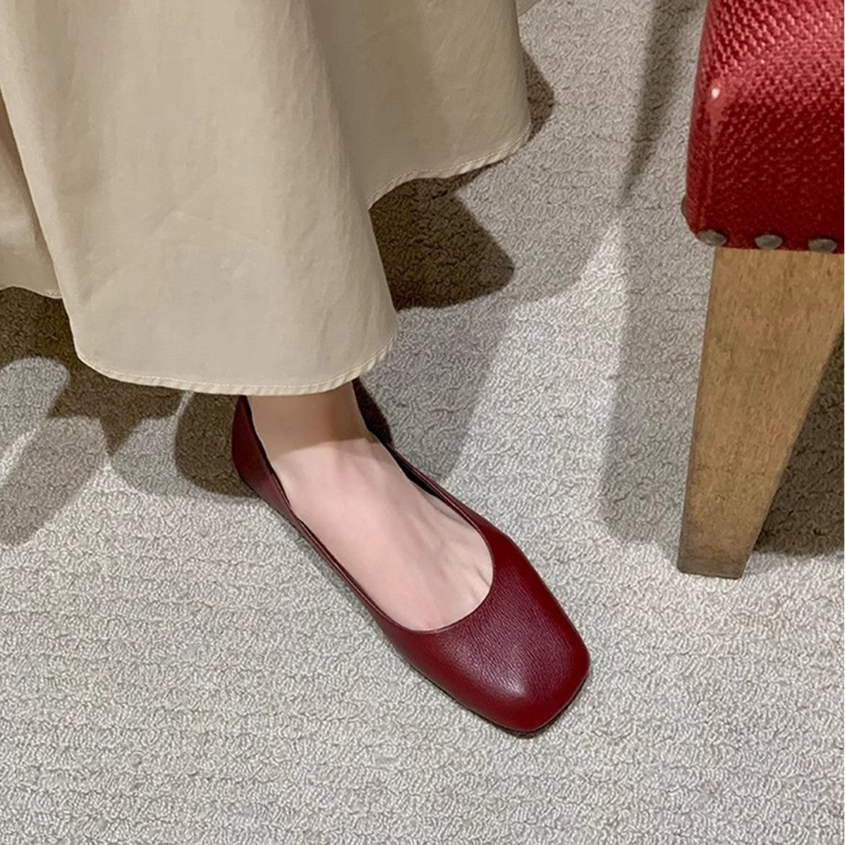 Damen Ballerinas im R&Brnen Quadratdesign mit feiner Struktur R&B