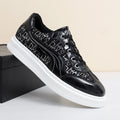 Damen Modische Sneaker mit Glanzoberfläche und grafischem Design R&B
