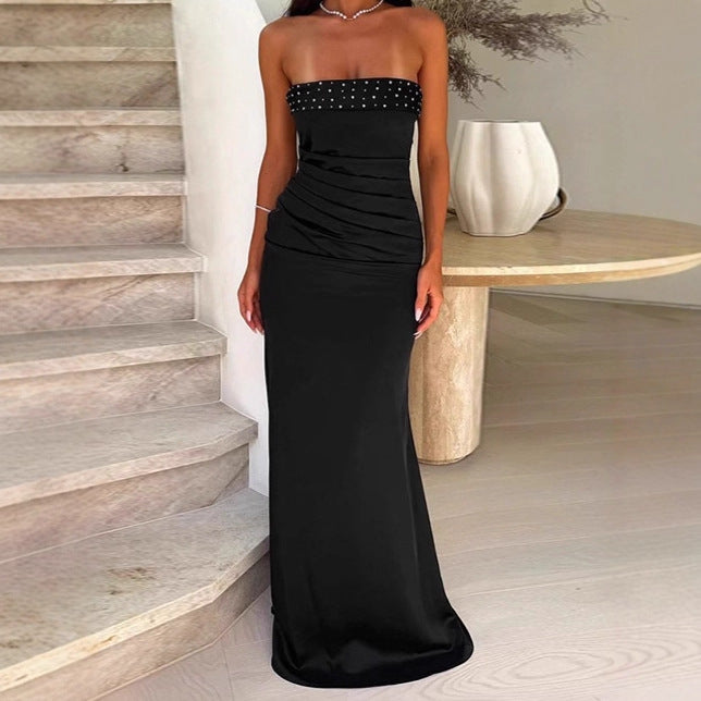 DamenElegantes strapless Abendkleid mit Rüschendetails R&B
