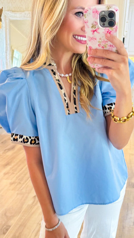 Damen nan luftige Bluse mit Puffärmeln V-Ausschnitt und Leo-Besatz R&B