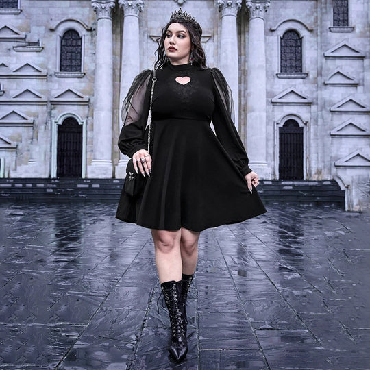Damen verspieltes Kleid mit herzförmigem Ausschnitt und transparenten Puffärmeln R&B