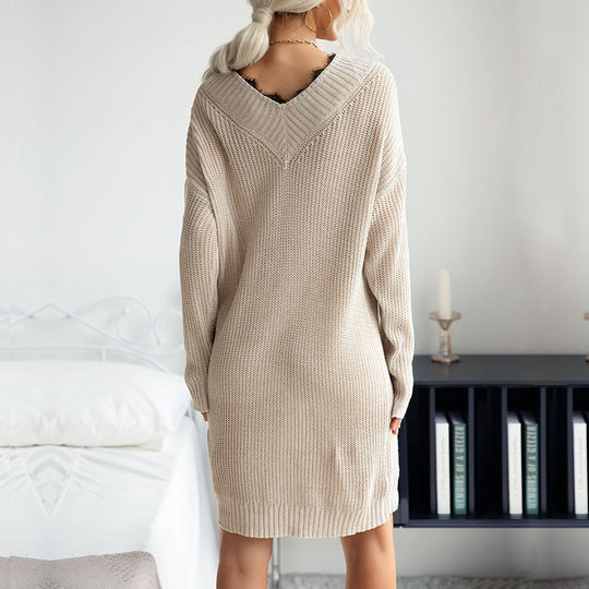 Damen Strickkleid im lässigen Oversized-Stil mit V-Ausschnitt und Rippmuster R&B