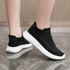 Damen atmungsaktive Slip-On Sneakers mit flexiblem Strick-Obermaterial R&B