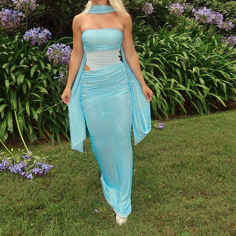 Damen Glamouröses Abendkleid mit schulterfreiem Design und funkelnden Details R&B