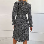 Damen Midi-Kleid mit elegantem Rüschendesign und Bindegürtel R&B