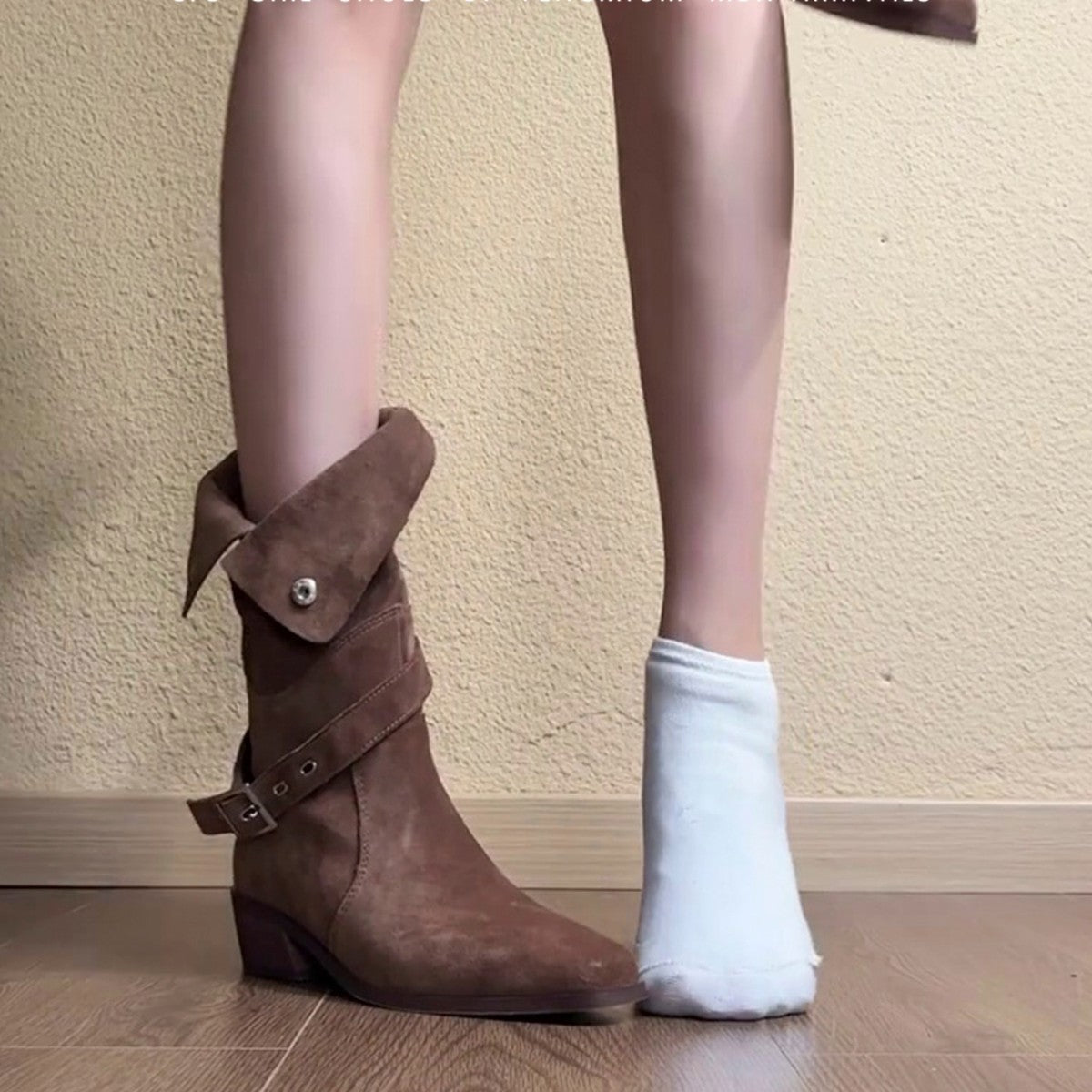 Damen Stylish geflochtene Stiefeletten mit verstellbarem Riemen R&B