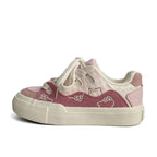 Damen modische Sneakers mit verspielten Details und texturiertem Obermaterial