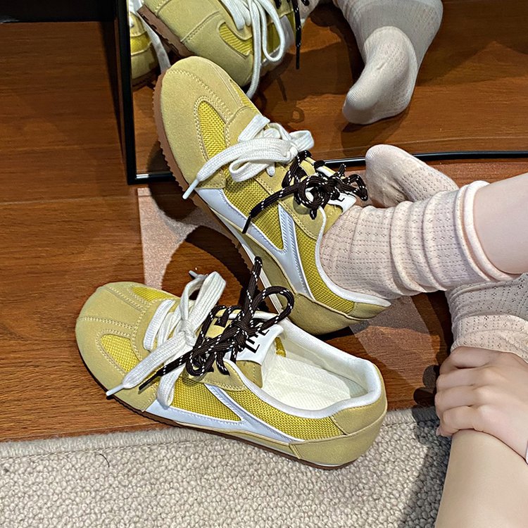 Damen Designer Sneakers mit eleganten Details und komfortabler Sohle R&B