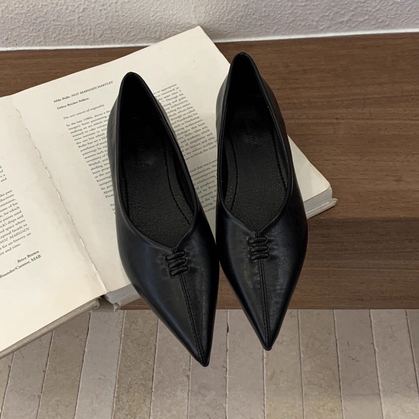Damen elegante spitze Ballerinas mit modischem Metallfussbett R&B