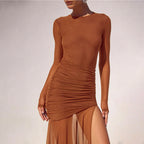 Damen Maxikleid mit eleganten Rüschendetails und seitlichem Schlitz R&B