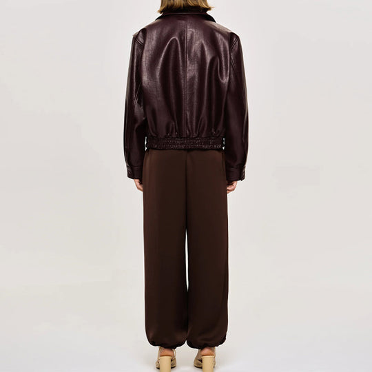 Damen Kunstlederjacke mit lässigem Schnitt und Reißverschluss R&B