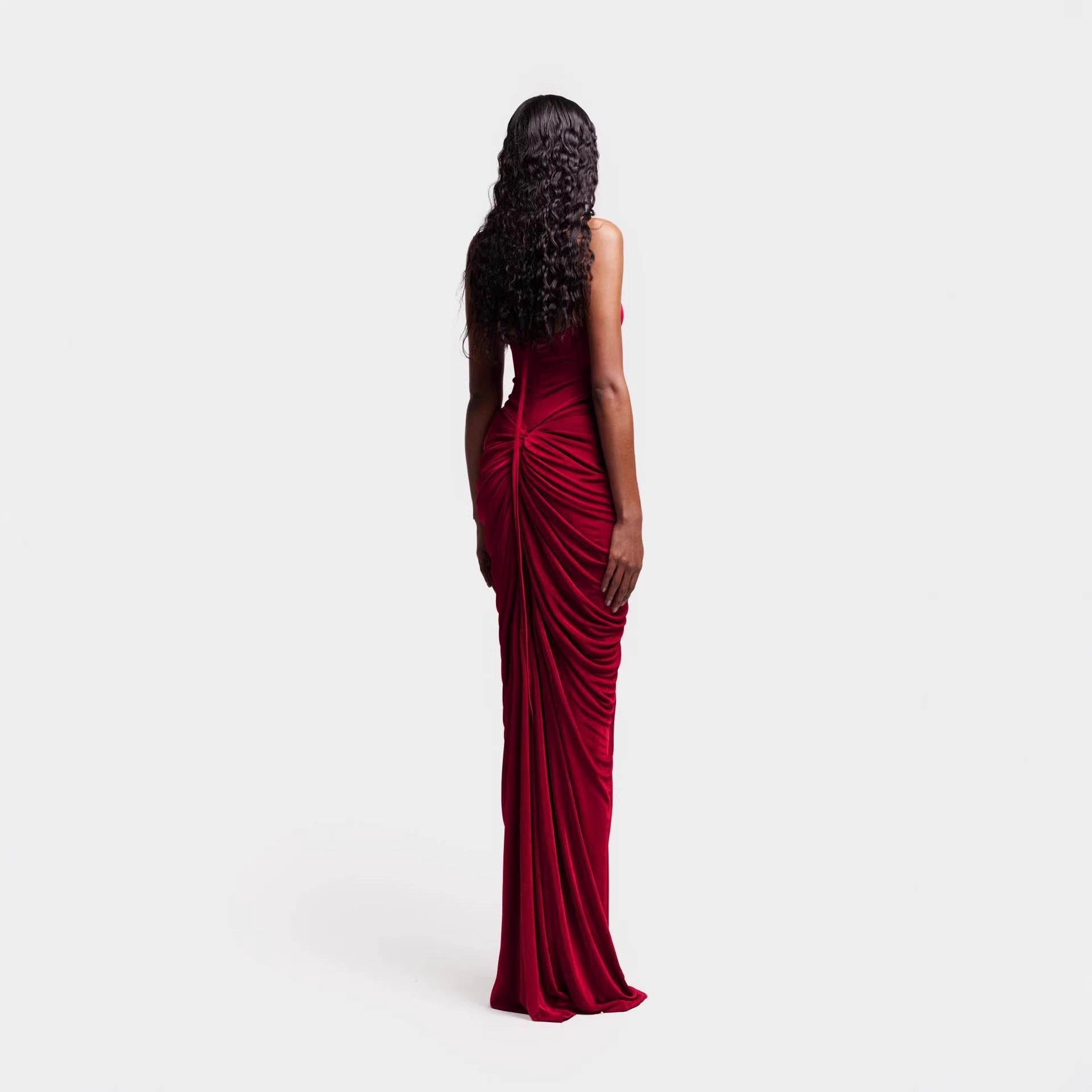 Damen Elegantes Maxikleid mit raffiniertem Rüschen-Design R&B