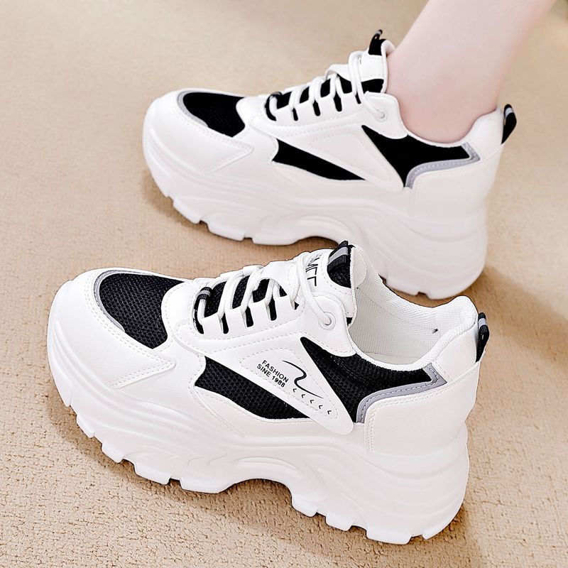 Damen Sportliche Sneakers mit dämpfender Laufsohle und stylischem Design