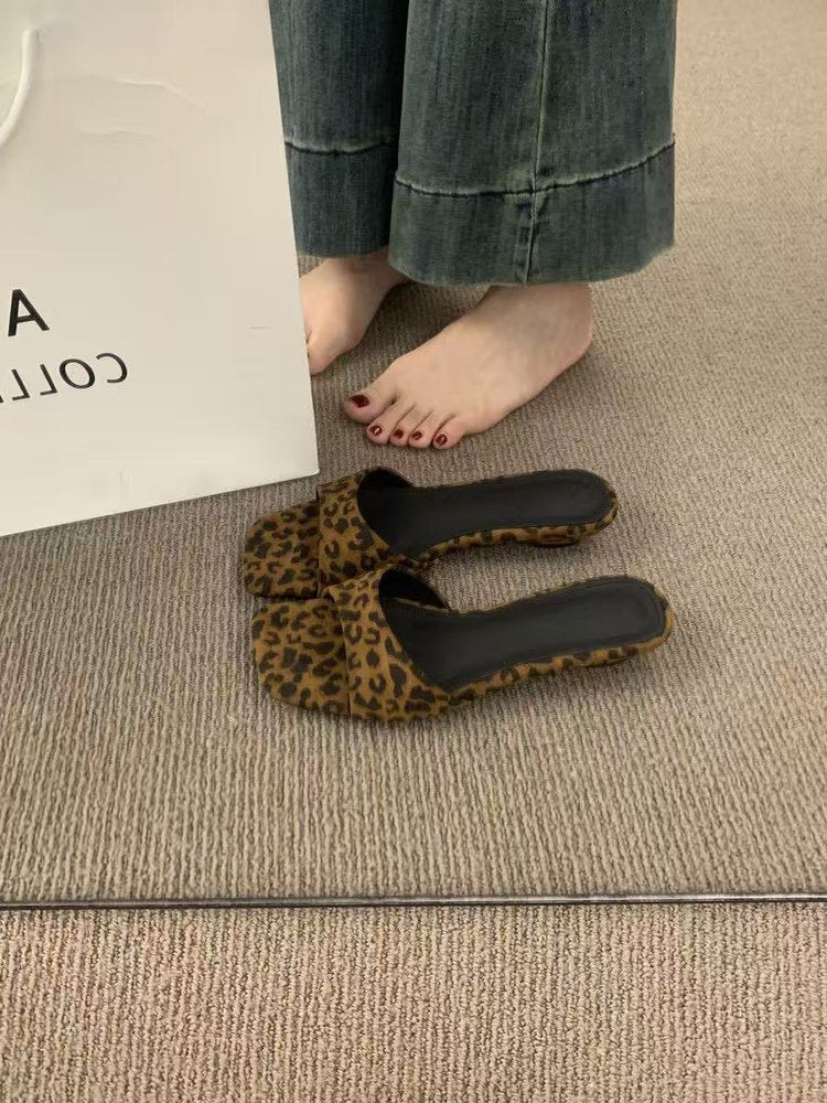 Damen modische Slipper mit komfortabler Fußbettgestaltung und hochwertiger Obermaterial R&B