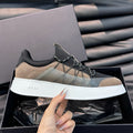 Damen Sportliche Sneaker mit innovativem Design und atmungsaktiven Materialien R&B