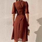 Damen Elegantes Maxikleid mit Puffärmeln und tiefem Schlitz R&B