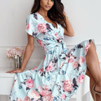 Damen Maxikleid mit Wickeldetail und farbenfrohem Blumenmuster R&B