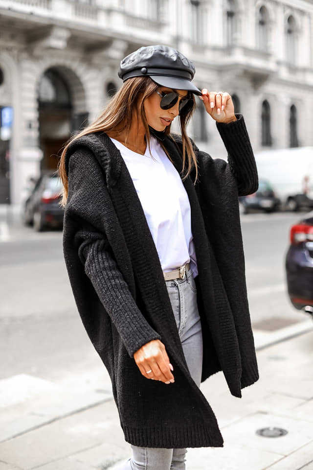 Damen kuschelige Strickjacke mit Kapuze und offenem Schnitt R&B