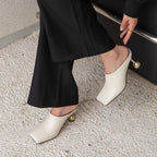 Damen elegante Mules mit goldenen Absatzakzenten R&B
