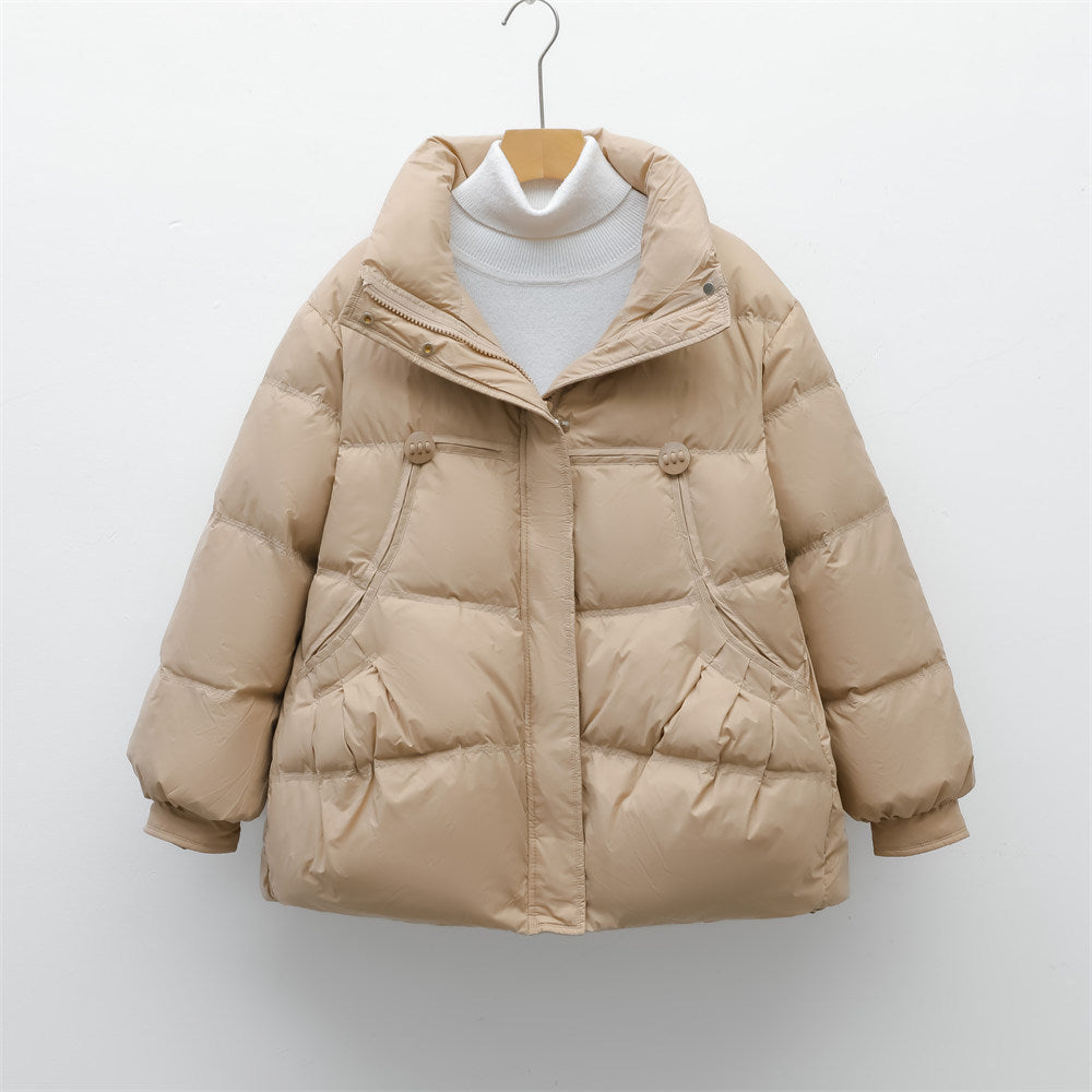Damen voluminöse Winterjacke mit praktischen Taschen und hochschließendem Kragen R&B