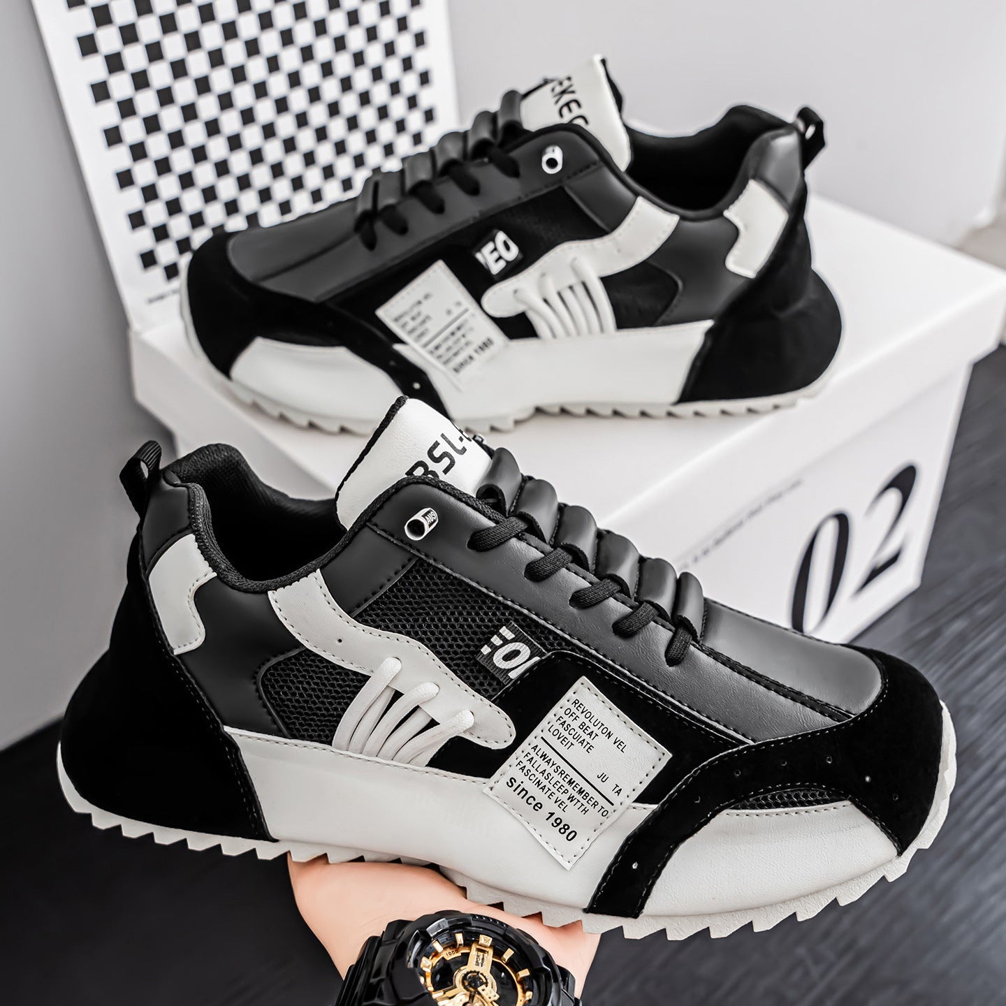 Damen Sportliche Sneakers mit innovativer Dämpfung und robustem Design