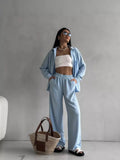 Damen entspannendes Oberteil und weite Hose R&B