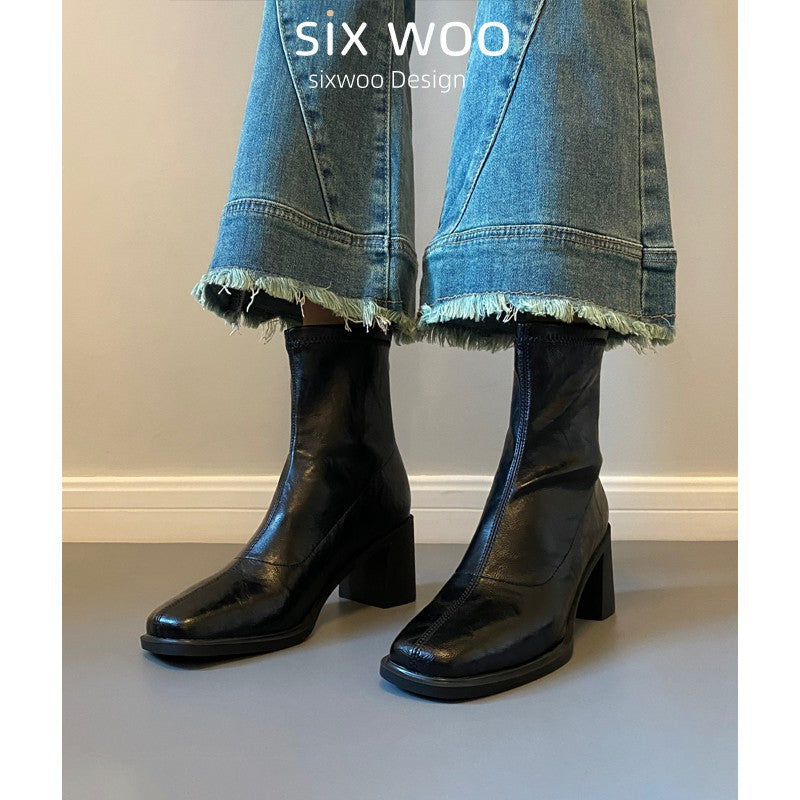 Damen Stiefeletten mit hohem Blockabsatz und eleganter Silhouette R&B