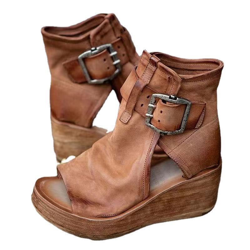 Damen Keil-Sandaletten mit modischem Riemen und unverwechselbarem Schnallen-Design R&B