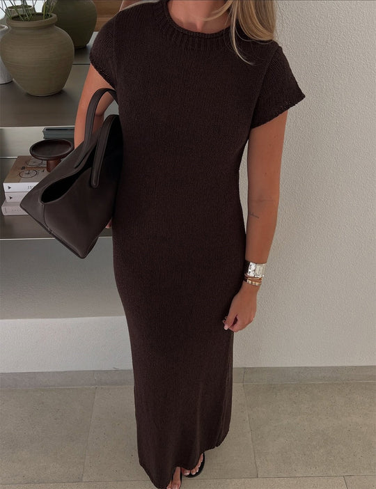 Damen elegantes Maxikleid mit fein strukturiertem Material und modernen Details R&B