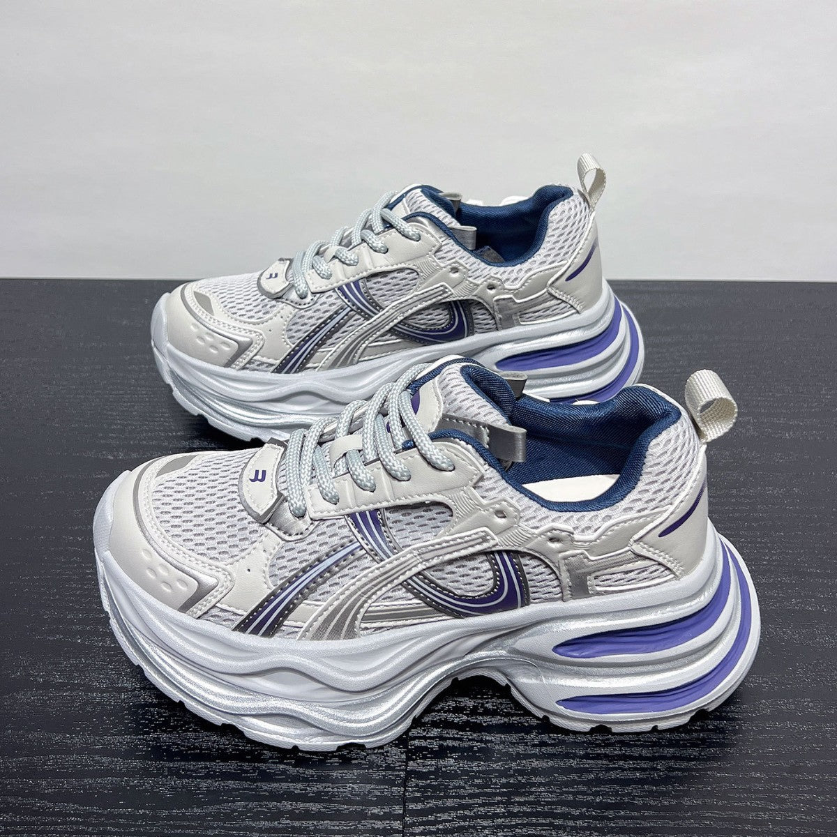 Damen Sportliche Lauf-Sneaker mit dämpfender Sohle und atmungsaktivem Obermaterial R&B
