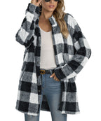 Damen Fleecejacke mit Karomuster und praktischen Taschen