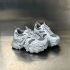 Damen Sportliche Sneakers mit extrem dämpfendem Sohlenprofil und atmungsaktiver Oberflächenstruktur R&B