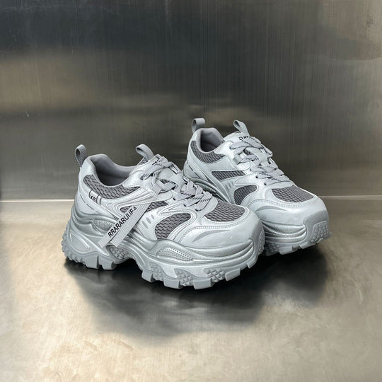 Damen Sportliche Sneakers mit extrem dämpfendem Sohlenprofil und atmungsaktiver Oberflächenstruktur R&B