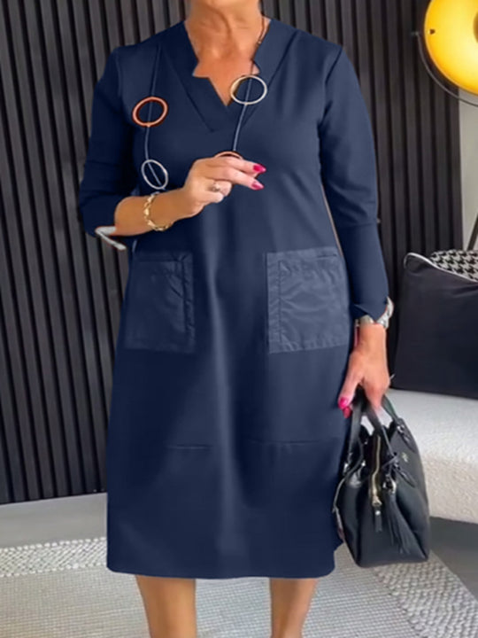 Damen nan knielanges, locker fallendes Kleid mit V-Ausschnitt Kontrasttaschen aus Satin und Dreiviertelärmeln R&B