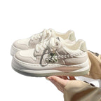 Damen Modische Sneakers mit elegantem Kragen und einzigartigen Design-Details R&B