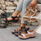 Damen komfortable Riemensandalen mit innovativer Fußbettgestaltung und verstellbarem Riemendesign R&B