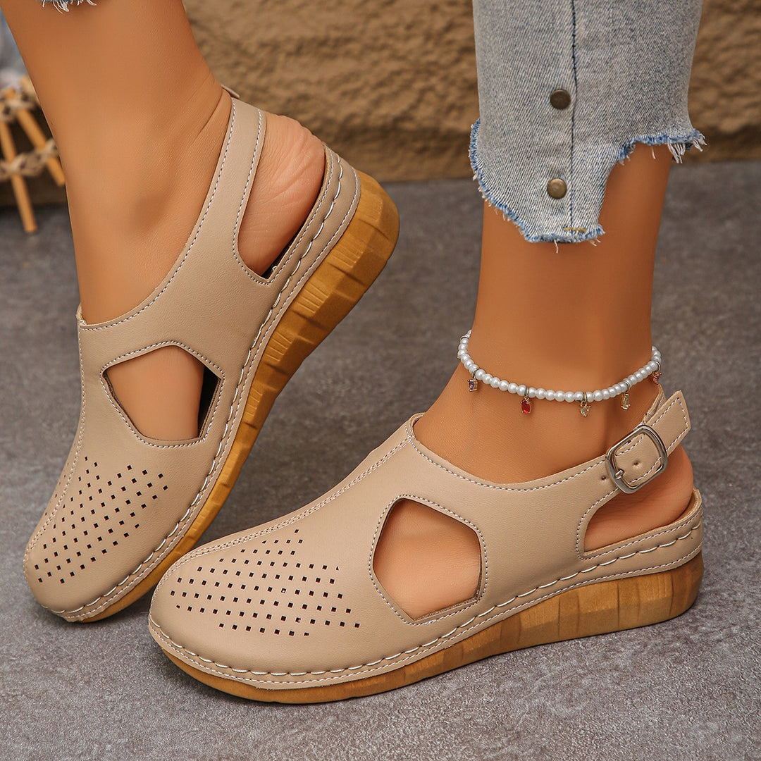 Damen Halbschuhe mit perforiertem Obermaterial und komfortablem Absatz R&B