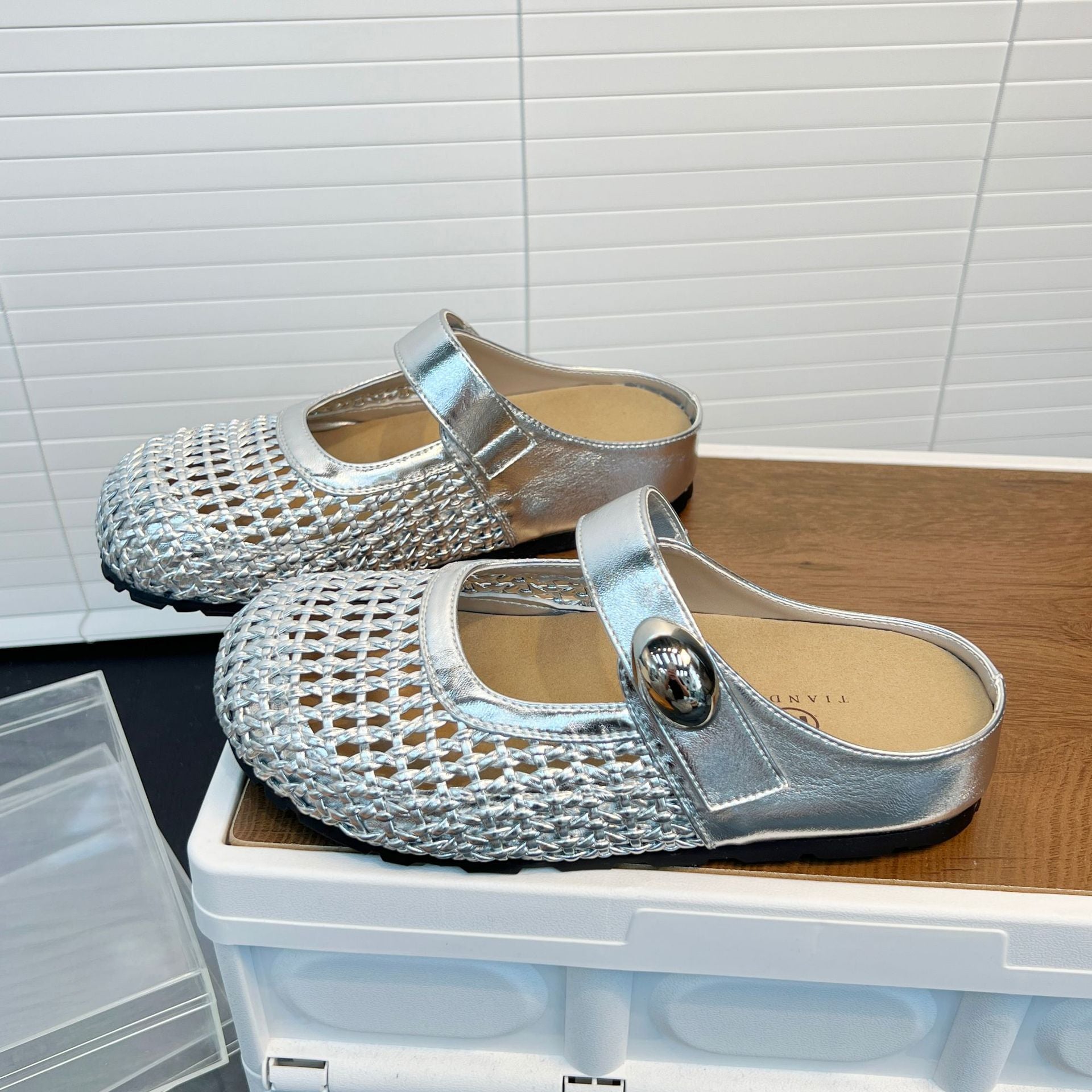 Damen Komfort Clogs mit modischem Flechtmuster und verstellbarem Riemen R&B