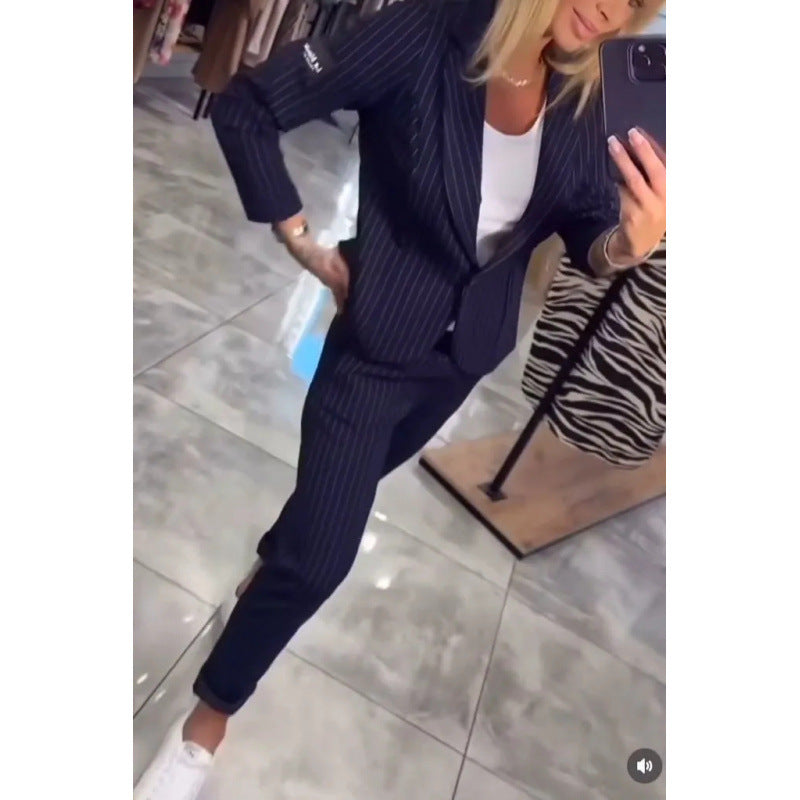 Damen Elegantes business-casual Anzug-Set mit feinen Streifen und modernem Schnitt R&B
