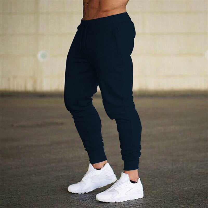 Herren Sportliche Jogginghose mit modernem Schnitt und praktischen Taschen R&B