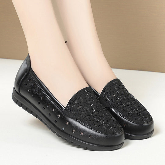Damen Bequeme Mokassins mit atmungsaktiver Lochstruktur und modischem Schmuckdetail R&B