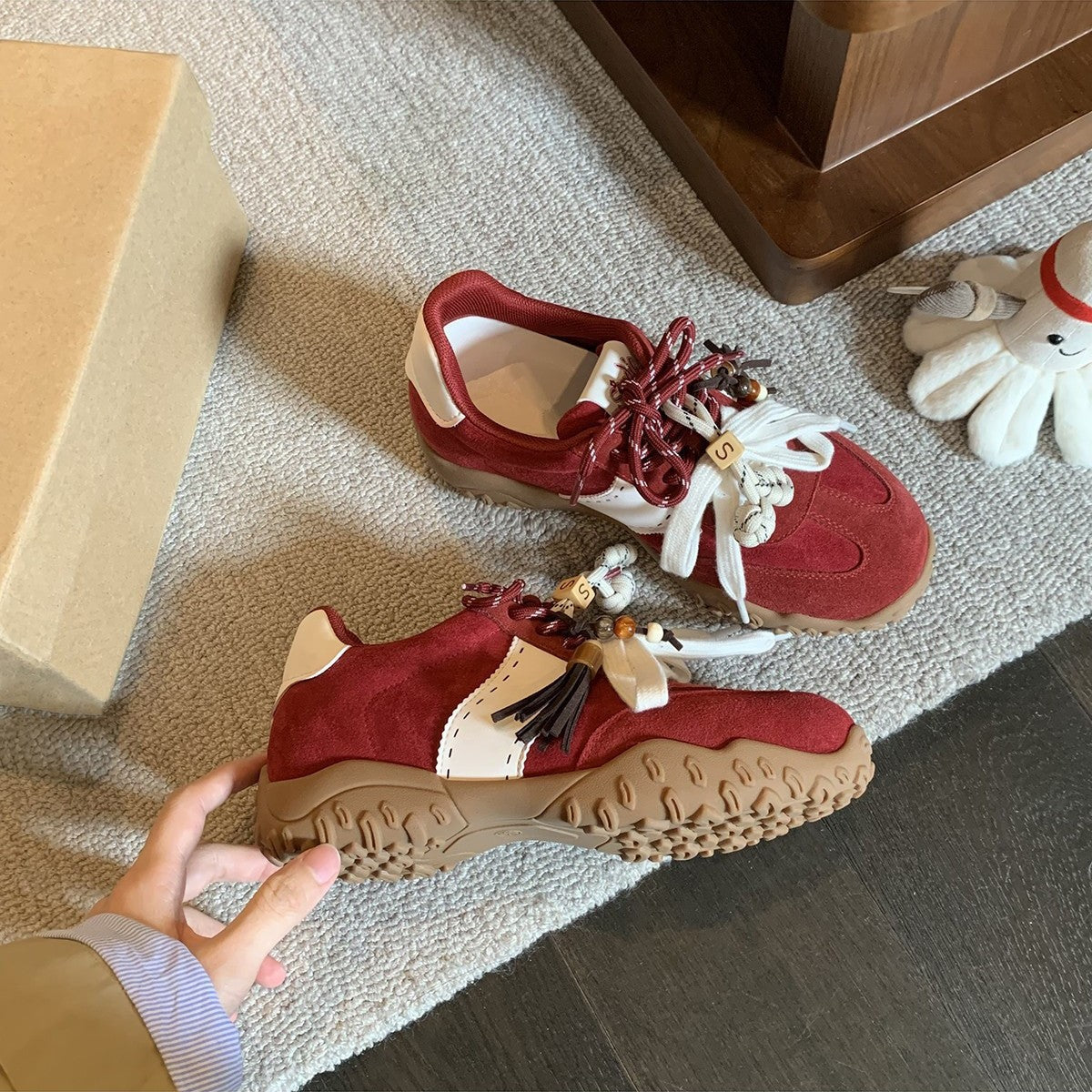 Damen Sportliche Schnürschuhe aus Wildleder mit dekorativen Quasten und rutschfester Sohle R&B
