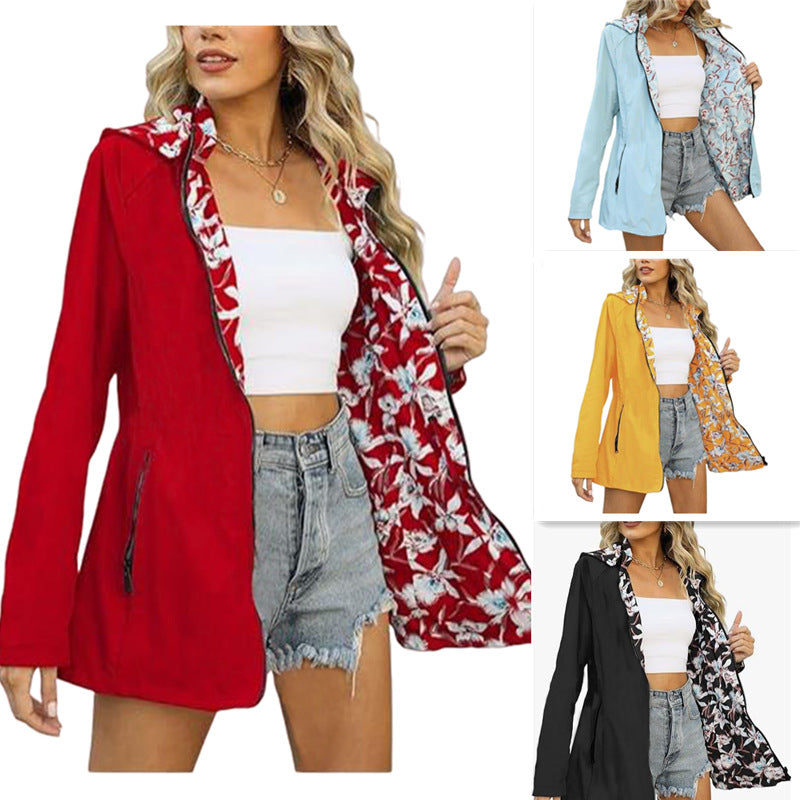 Damen leichte Übergangsjacke mit floralem Innenfutter