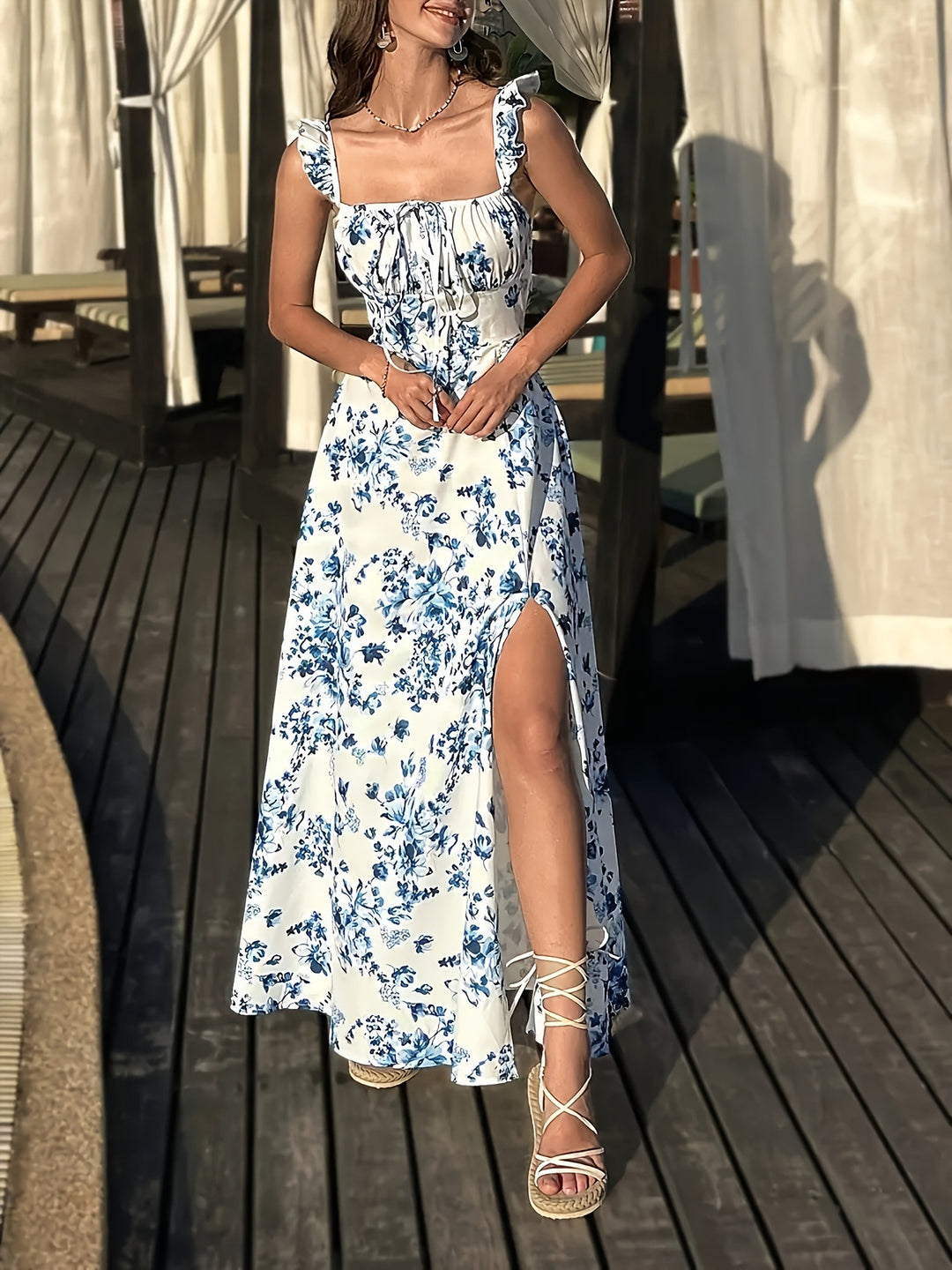 Damen Maxikleid mit floralen Mustern und seitlichem Schlitz R&B