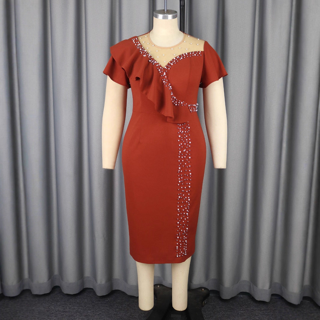 Damen figurbetontes Kleid mit Rüschenkragen und funkelnden Applikationen R&B
