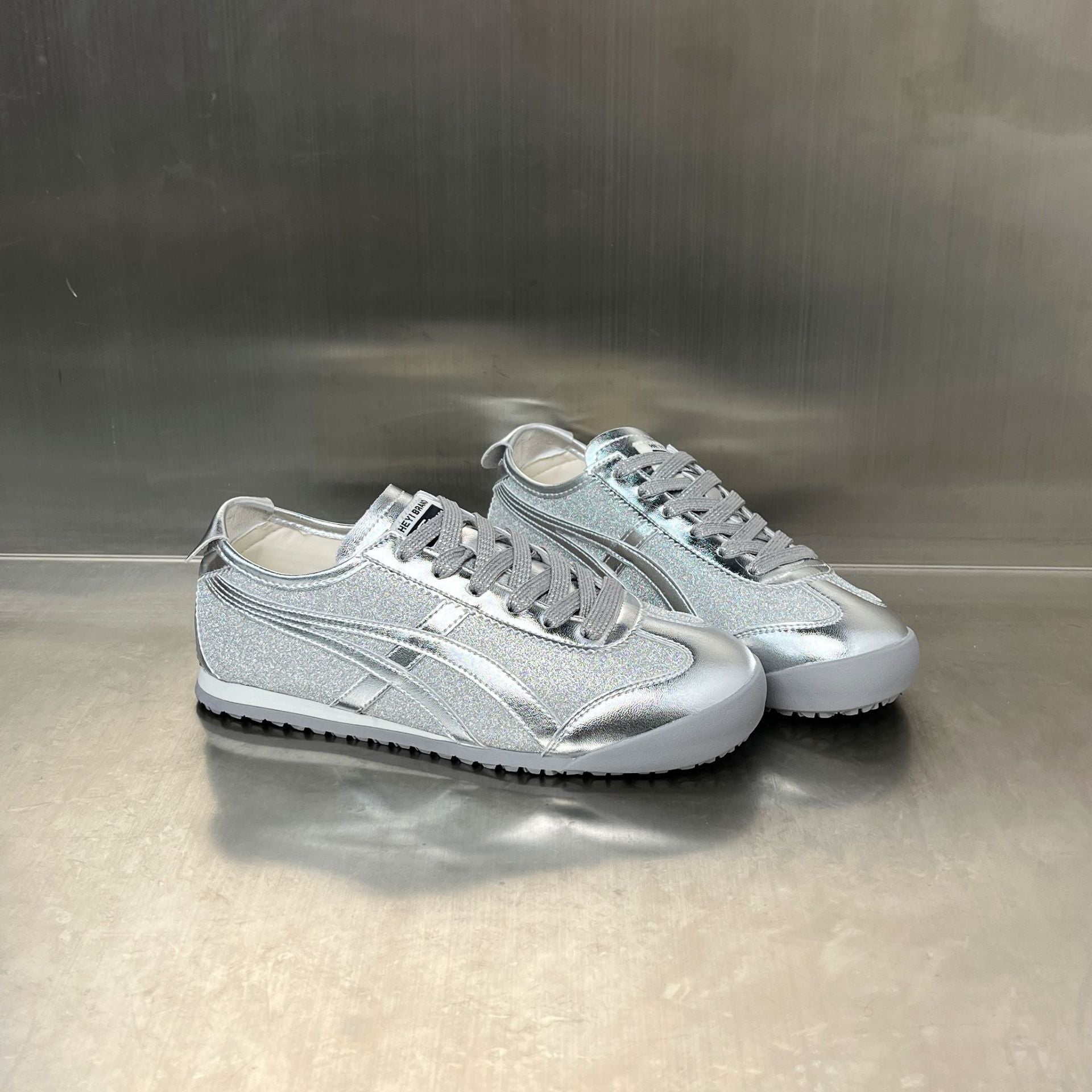 Damen Sportliche Sneakers mit glitzerndem Obermaterial und rutschfester Sohle R&B