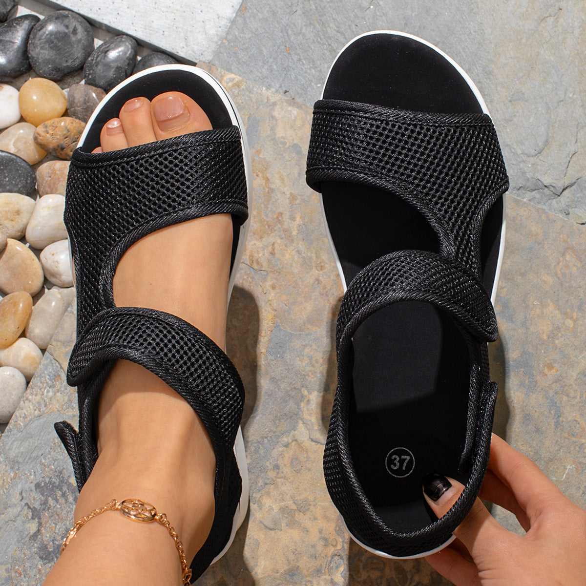 Damen Atmungsaktive Sandalen mit verstellbaren Klettverschlüssen und ergonomischem Fußbett R&B
